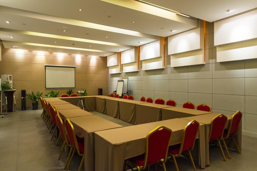 Jinjiang Inn - Shanghai New Lingang Harbor Экстерьер фото