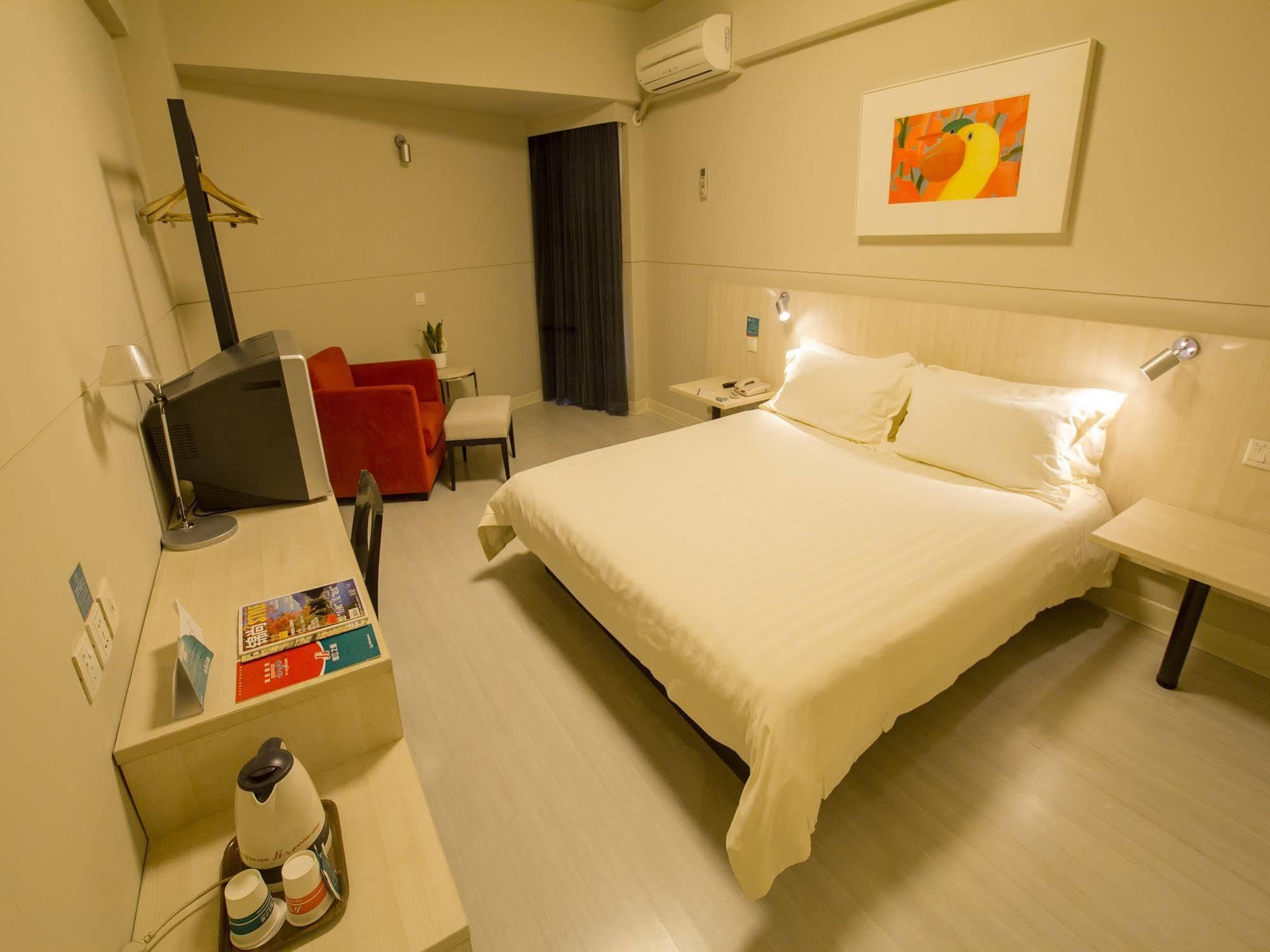 Jinjiang Inn - Shanghai New Lingang Harbor Экстерьер фото